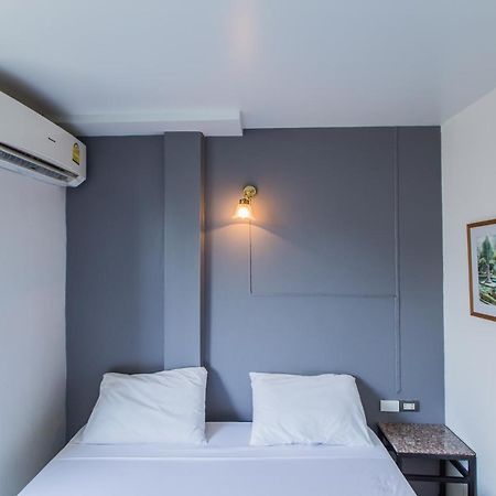 Chongko Guesthouse Phuket Exterior photo