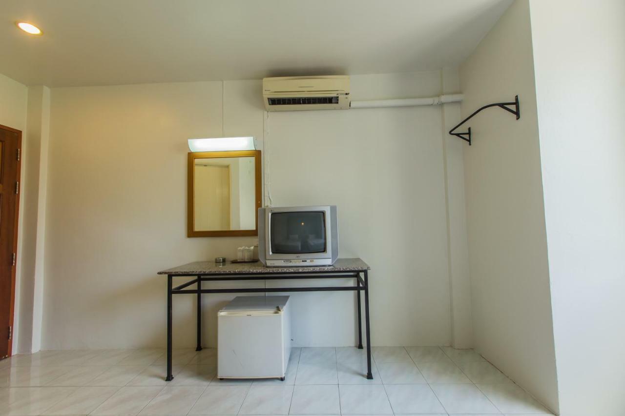 Chongko Guesthouse Phuket Exterior photo
