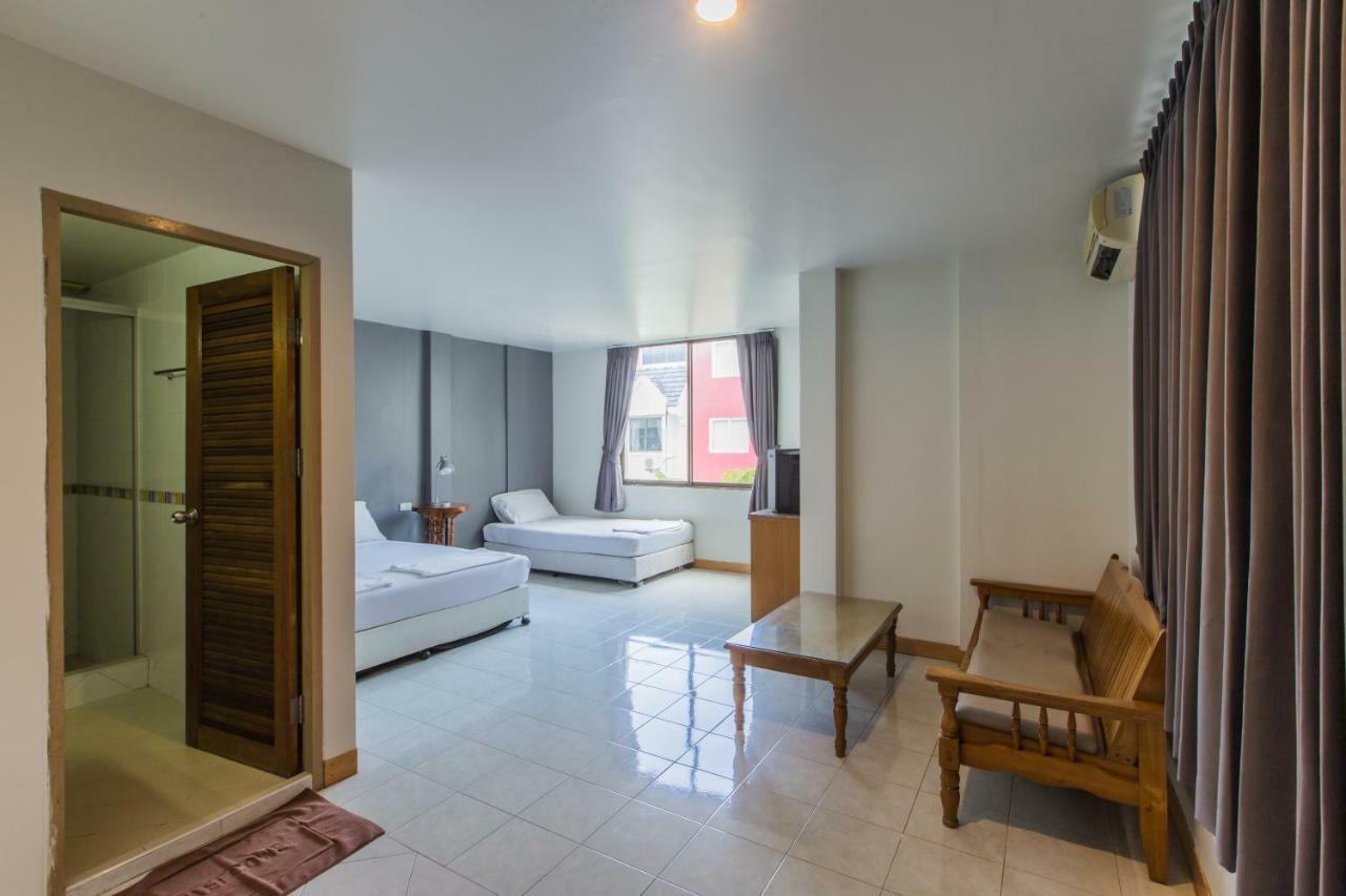 Chongko Guesthouse Phuket Exterior photo
