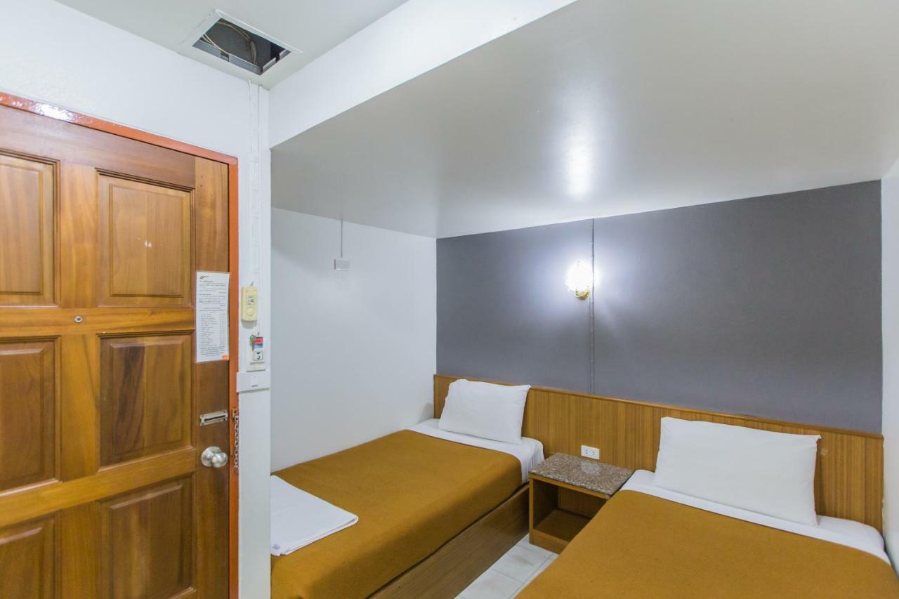 Chongko Guesthouse Phuket Exterior photo